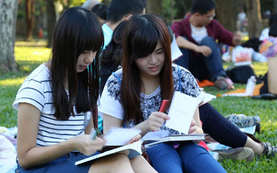 优秀的短信轰在线网页版入口